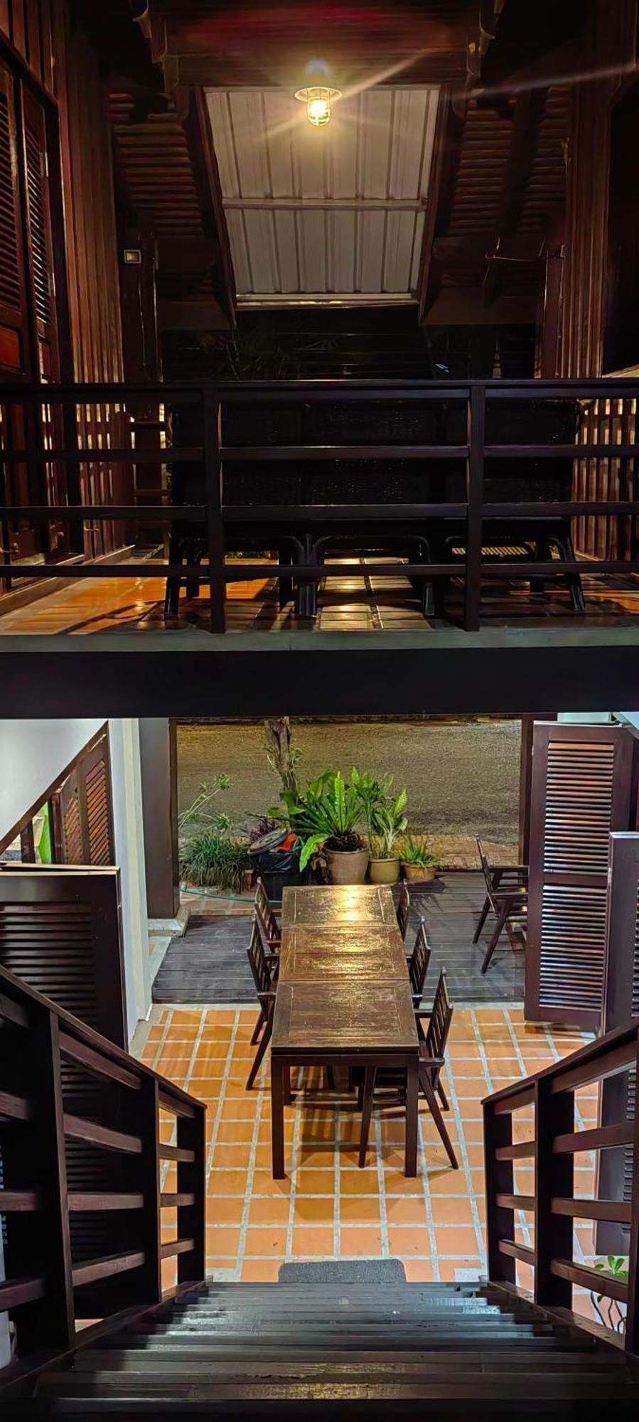 英迪格之屋酒店 琅勃拉邦 外观 照片